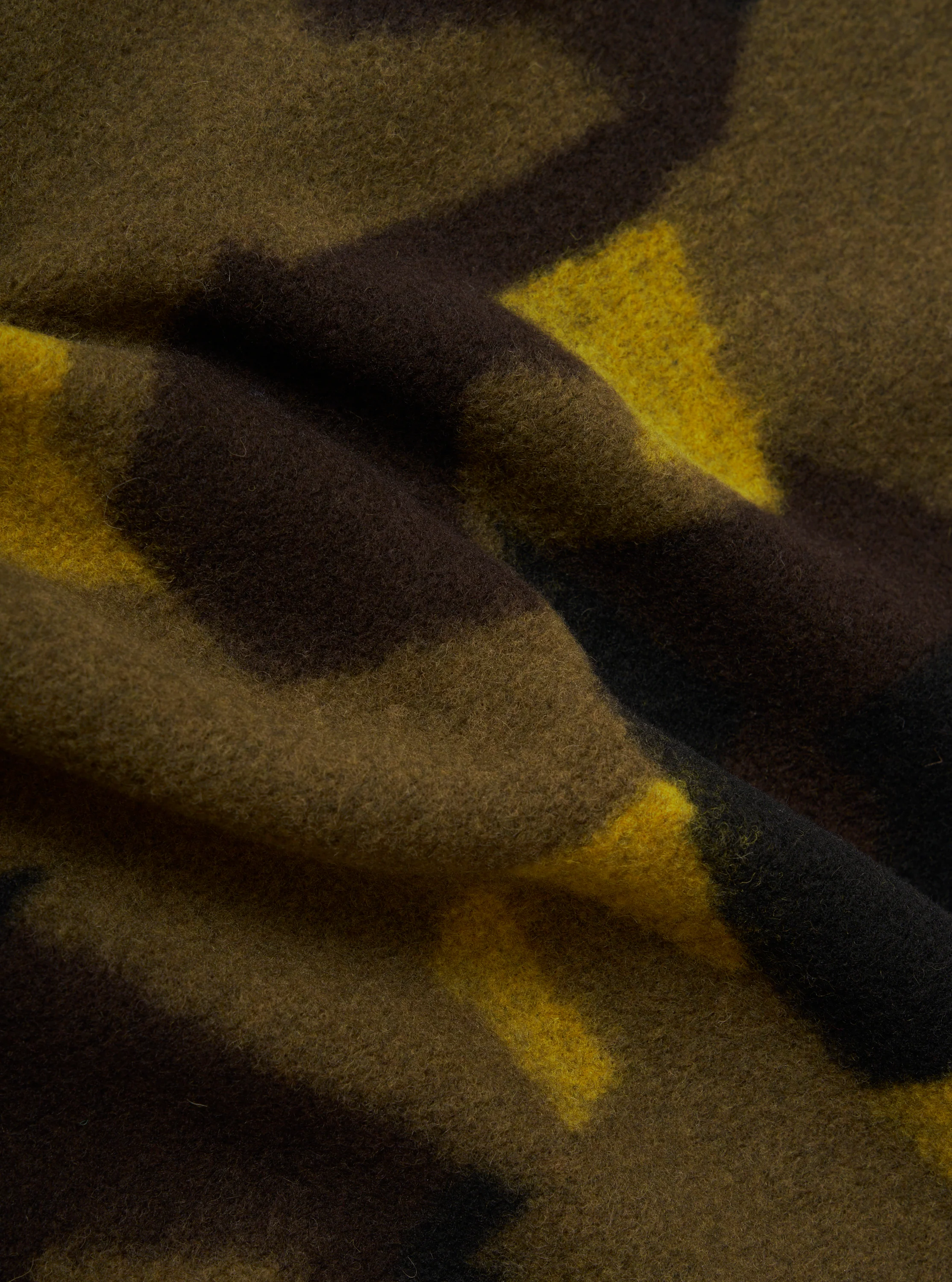 Camo Swede Fleece Climbing Gilet - Image 4